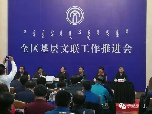 kok电竞网页登录书记张树天教授被评为全区优秀文艺志愿者